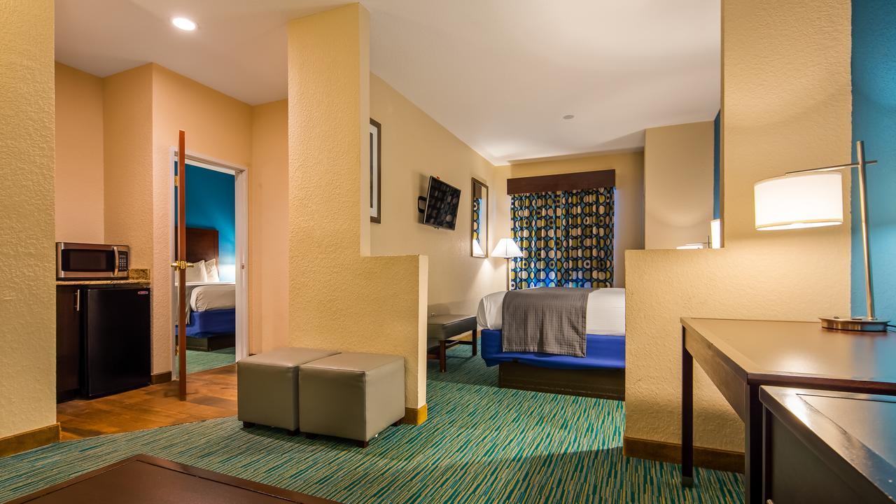 Best Western Wesley Chapel Exterior foto